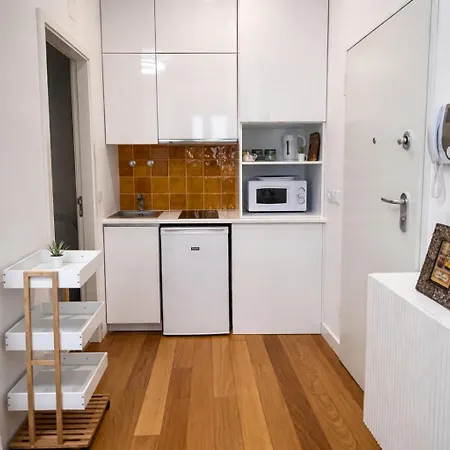Апартаменты Stunning & Modern In Лиссабон